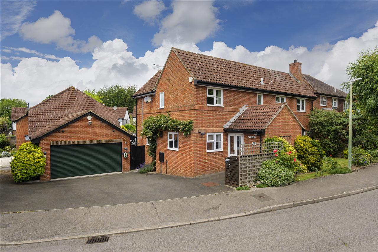 13 Harvesters Way Image