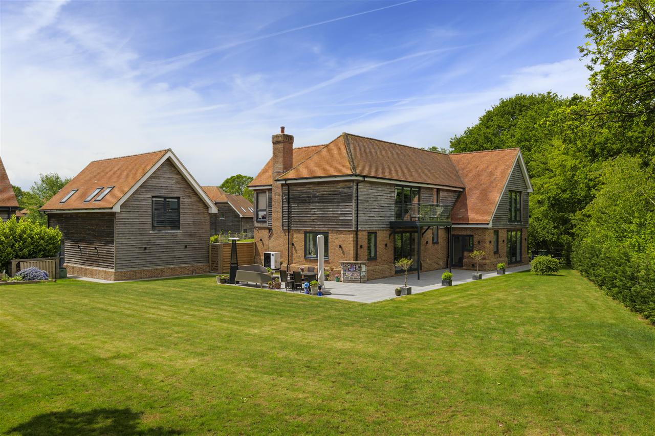 12 Boughton Park Image