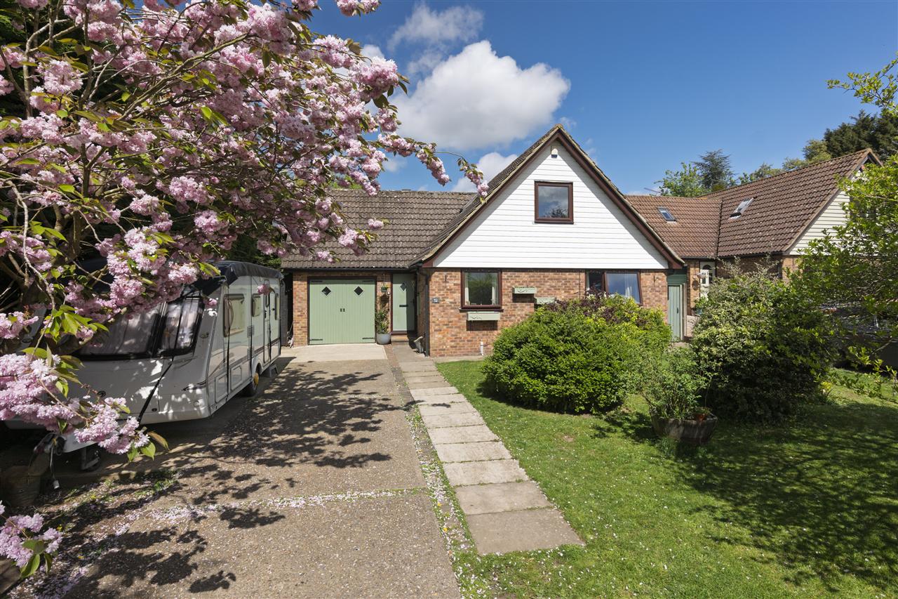 32 Woodside Image