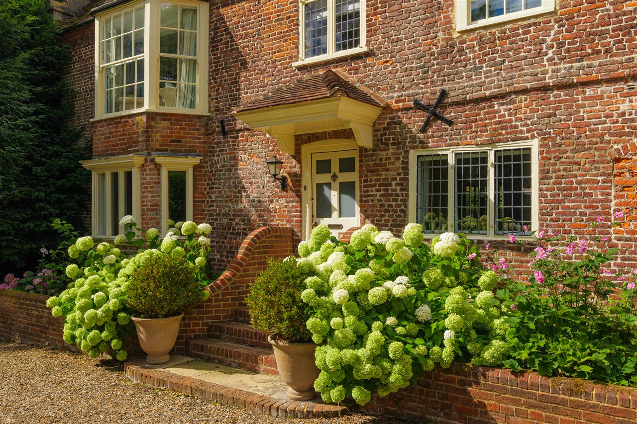 Sondes House Image
