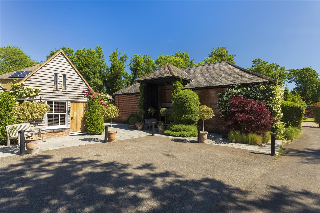 Tonge Barn Image