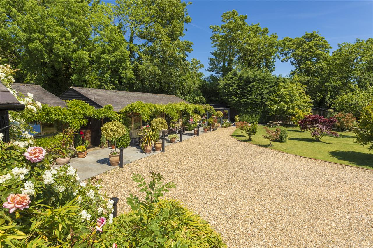 Tonge Barn Image
