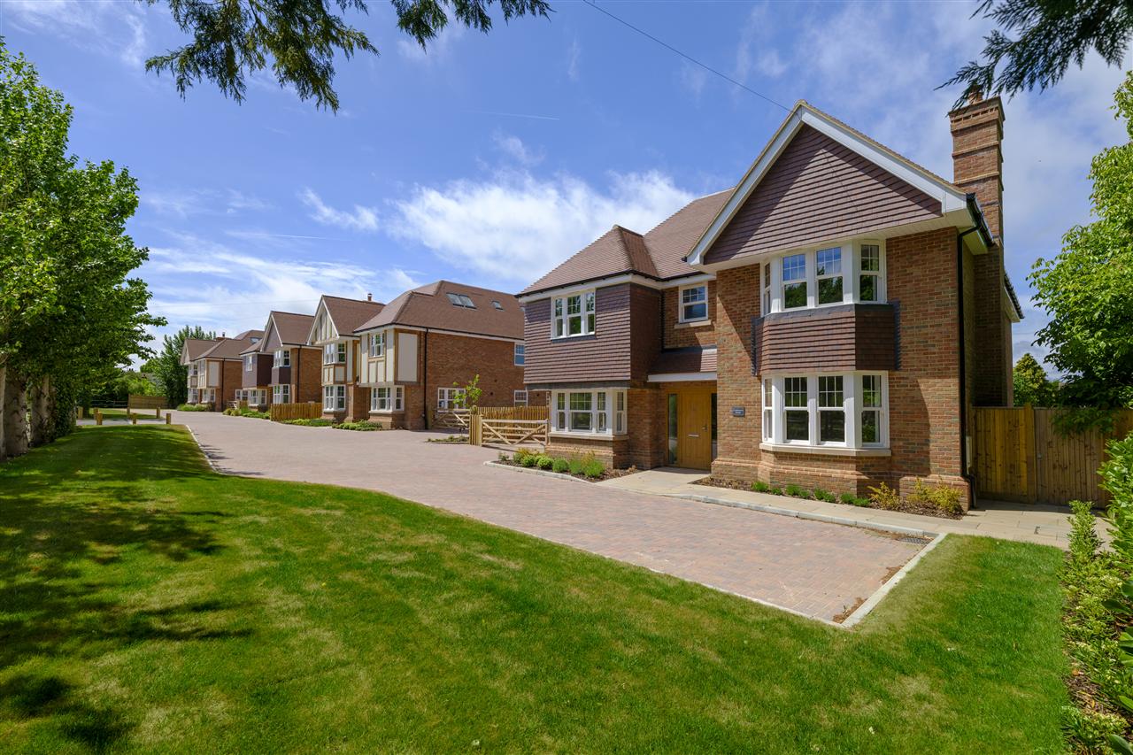 Lambourne House Image