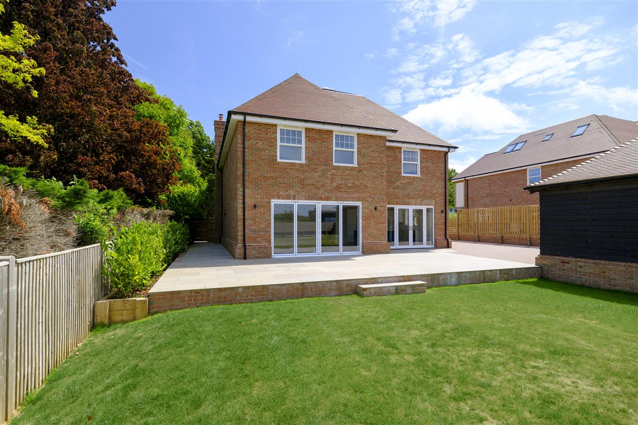 Lambourne House Image