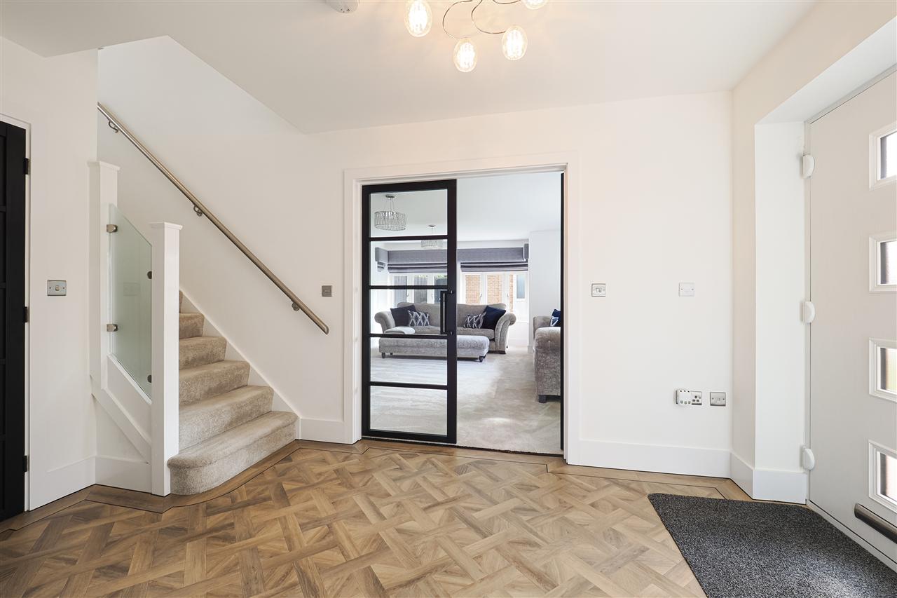 8 Blacksmiths Court Image