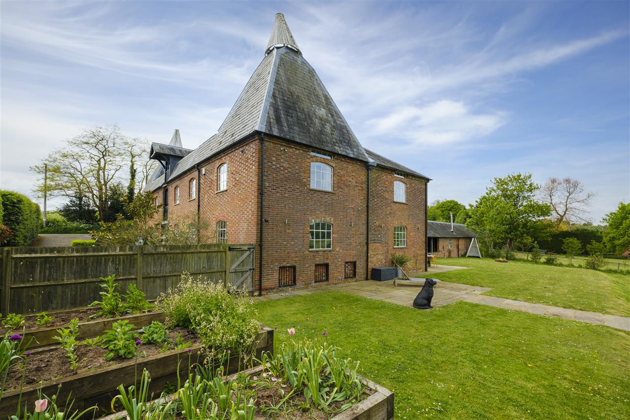 Ensden Oast Image