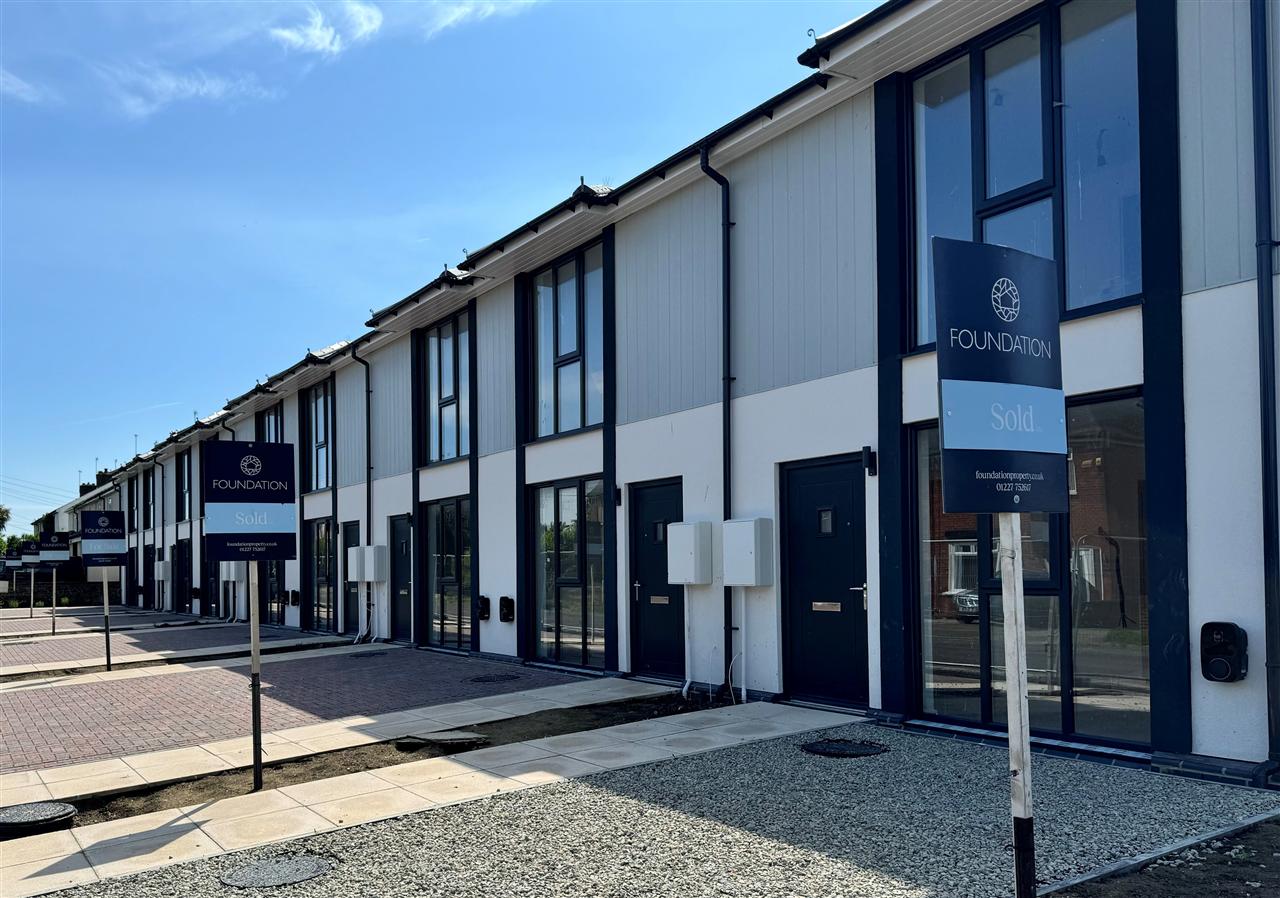 Driftwood Mews Image